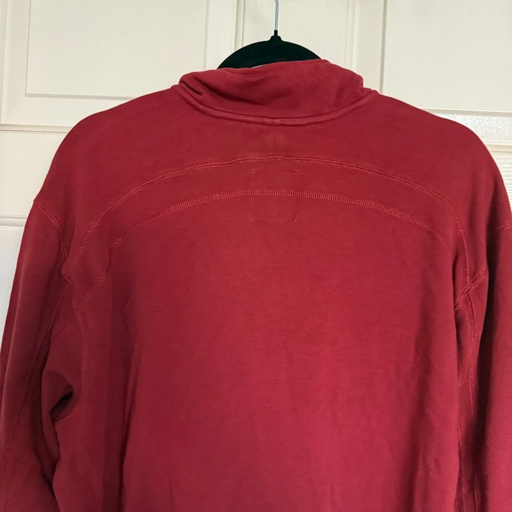 Tommy Bahama preowned pima